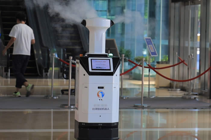 耗材库存降40%使用率提至90%手术机器人被这家医院“玩转”了(图1)